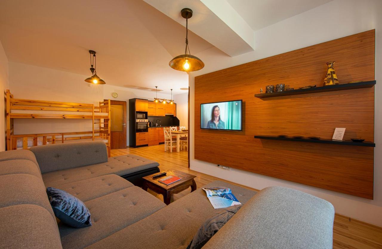 Apartmany Sileas Vel'ka Lomnica Exterior foto